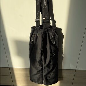 🚫SOLD🚫 Gerry Black Ski Pants with Suspenders Kids 7/8